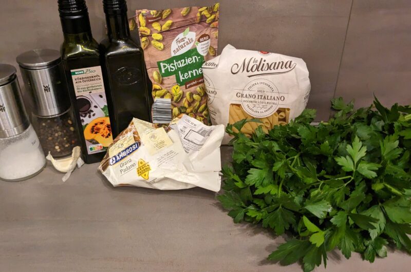 Pistazien - Petersilien Pesto